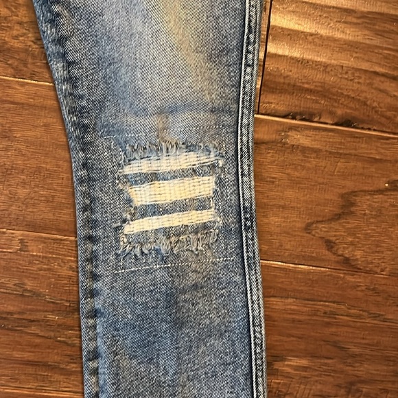 Good American Good Curve High Rise Raw Hem Distressed Skinny Jeans Size 2/26 - Picture 7 of 7